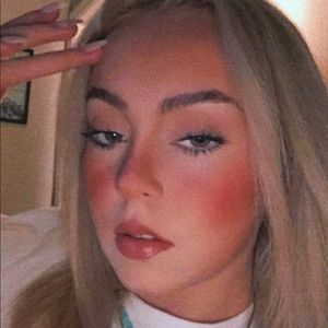 Meet your Posher, Sara joy m.